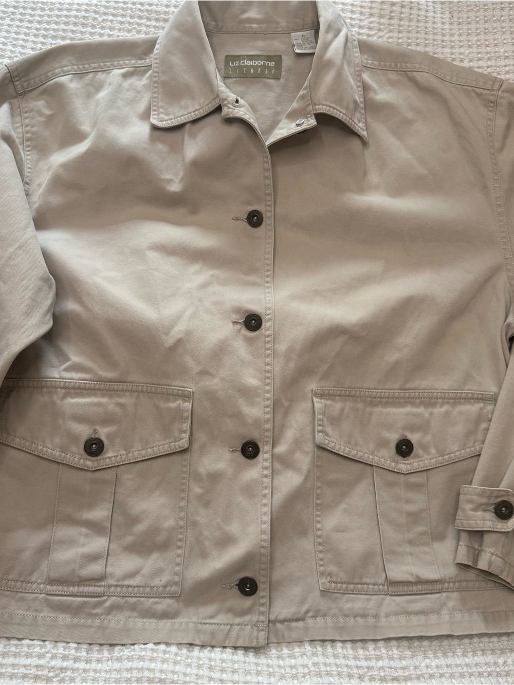 Liz Wear khaki monochrome boxy crop utility jacket